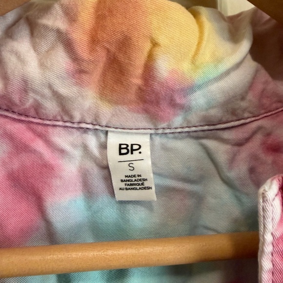 bp button down - Picture 3 of 5